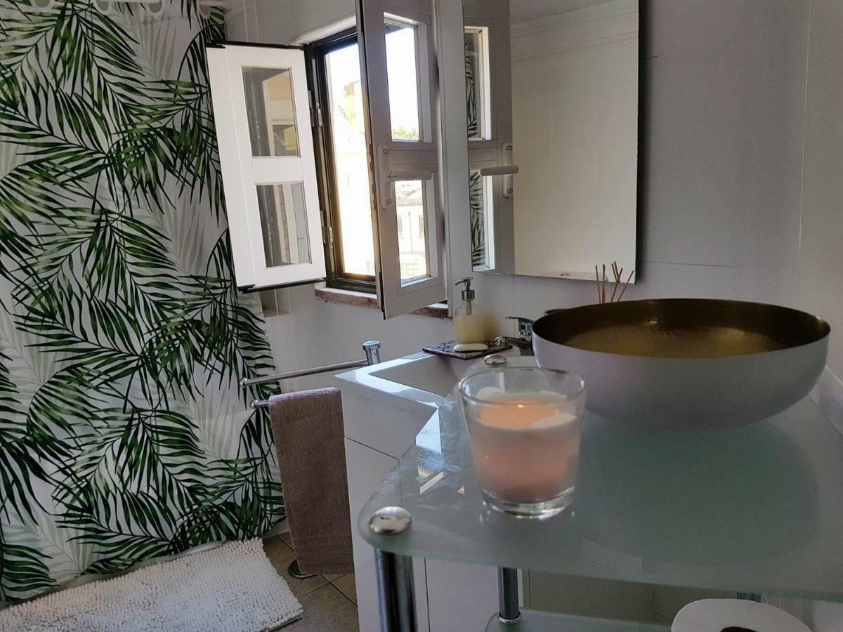 Vds Cosy In Center Apartment Lisbon
